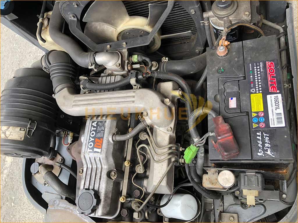 Xe nâng dầu TOYOTA 02-6FD15 - Ảnh 9