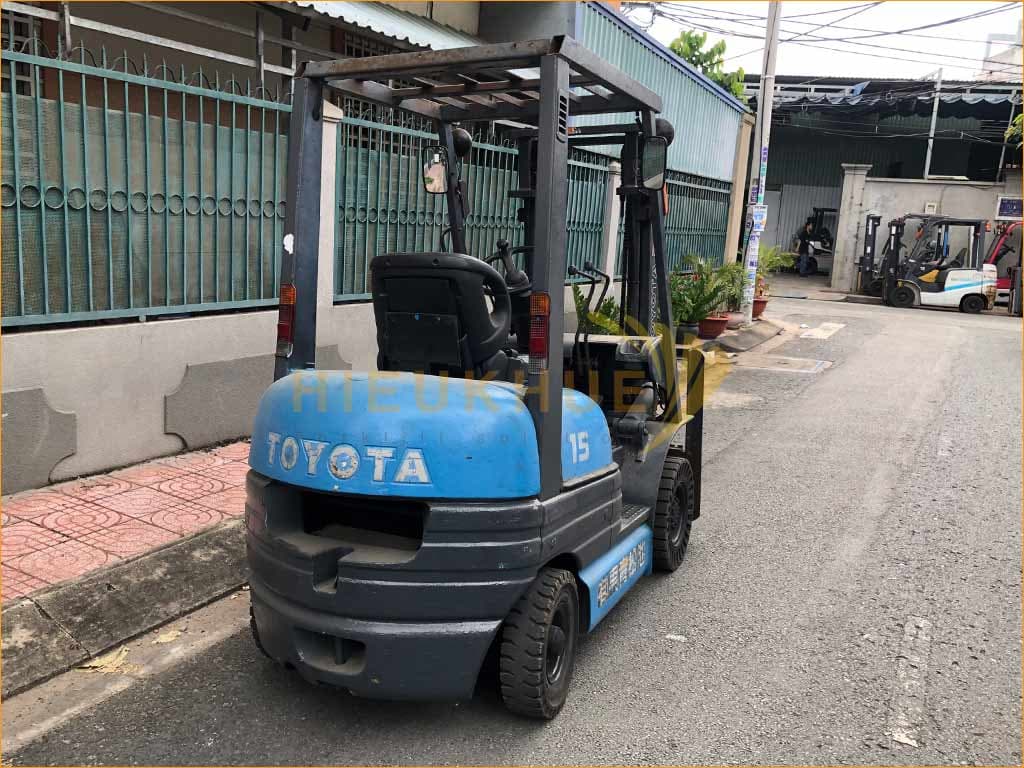 Xe nâng dầu TOYOTA 02-6FD15 - Ảnh 3