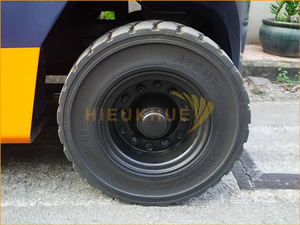 Xe nâng dầu TOYOTA 5FD20 - Ảnh 12