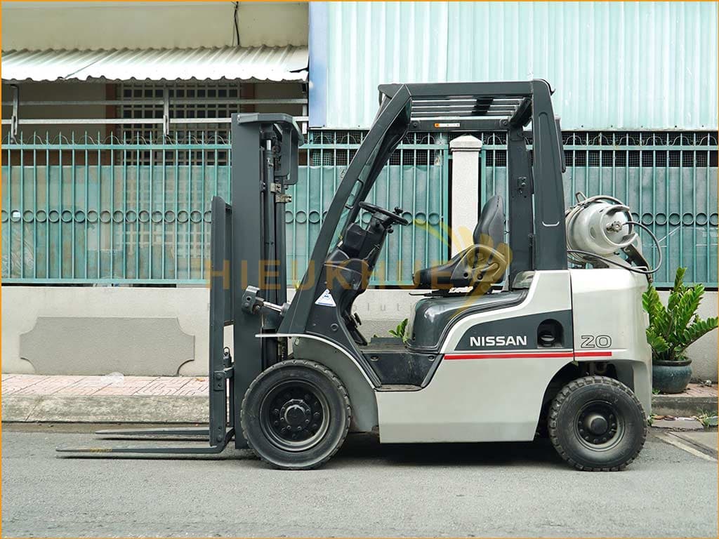 Xe nâng xăng - gas NISSAN EBT-P1F2