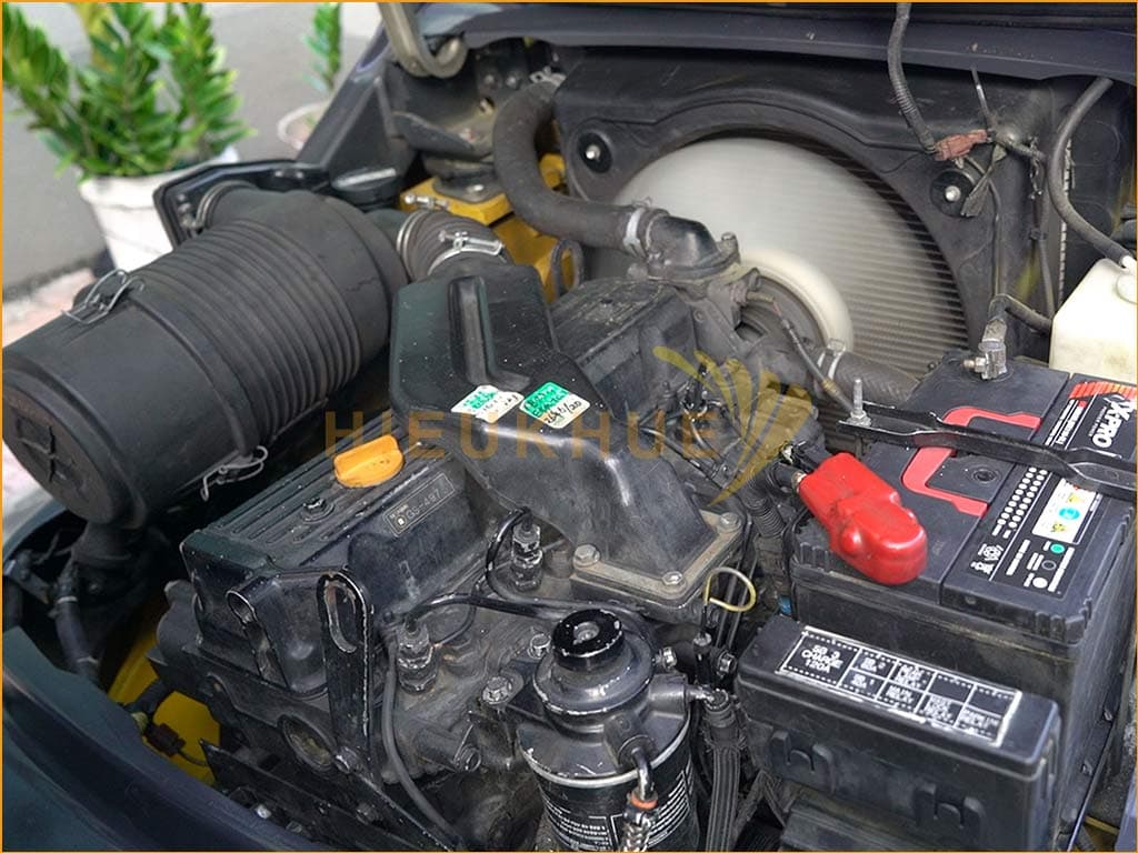 Xe nâng dầu KOMATSU FD30C-17 - Ảnh 12