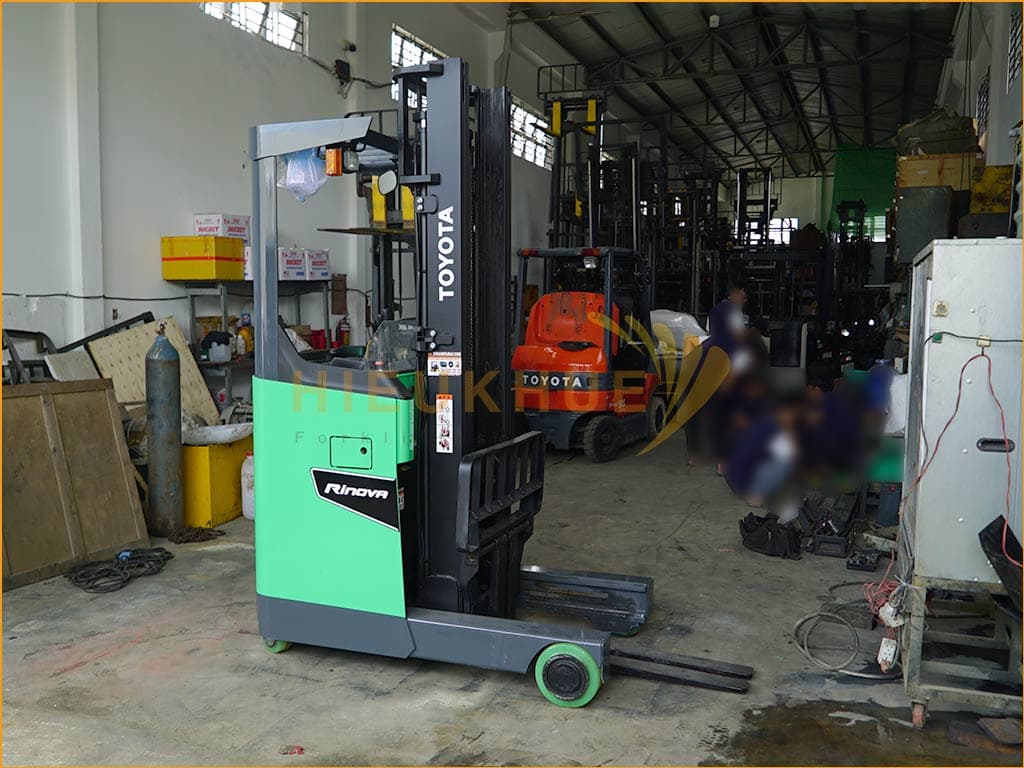 Xe nâng điện đứng lái TOYOTA 8FBR13 - Ảnh 4