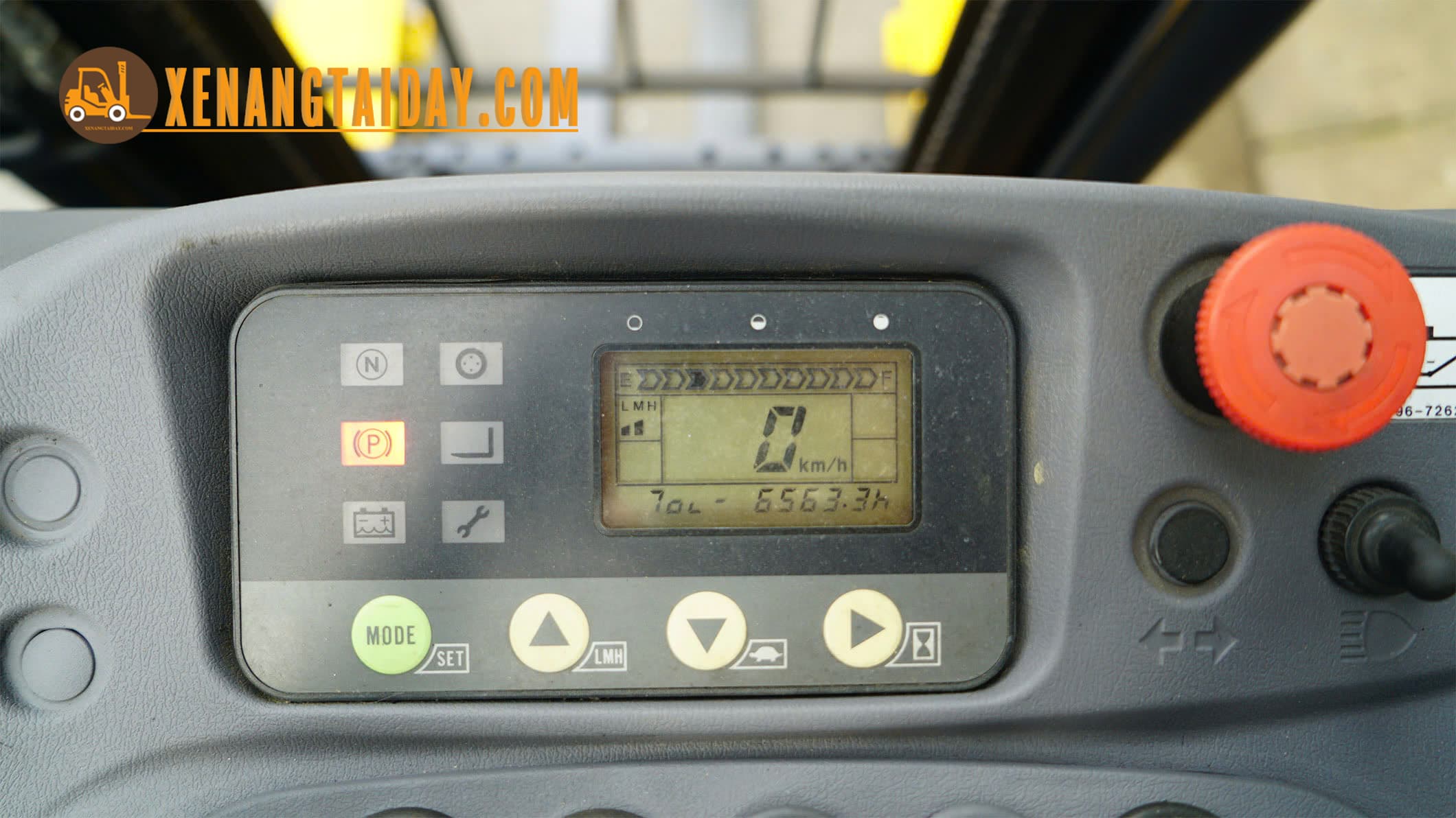 Xe nâng điện đứng lái KOMATSU FB14RL-15 - Ảnh 3