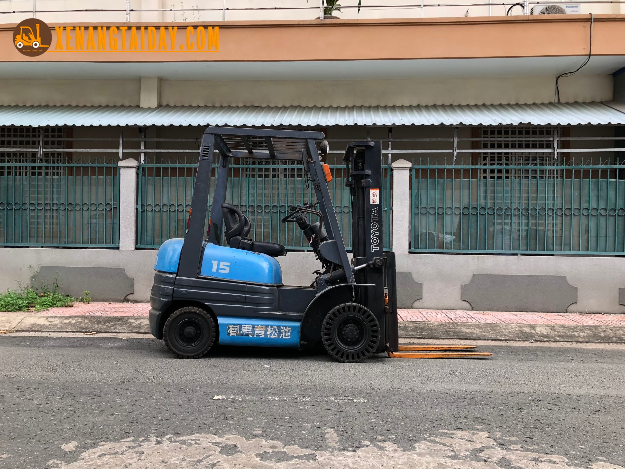 Xe nâng dầu TOYOTA 02-6FD15 - Ảnh 7