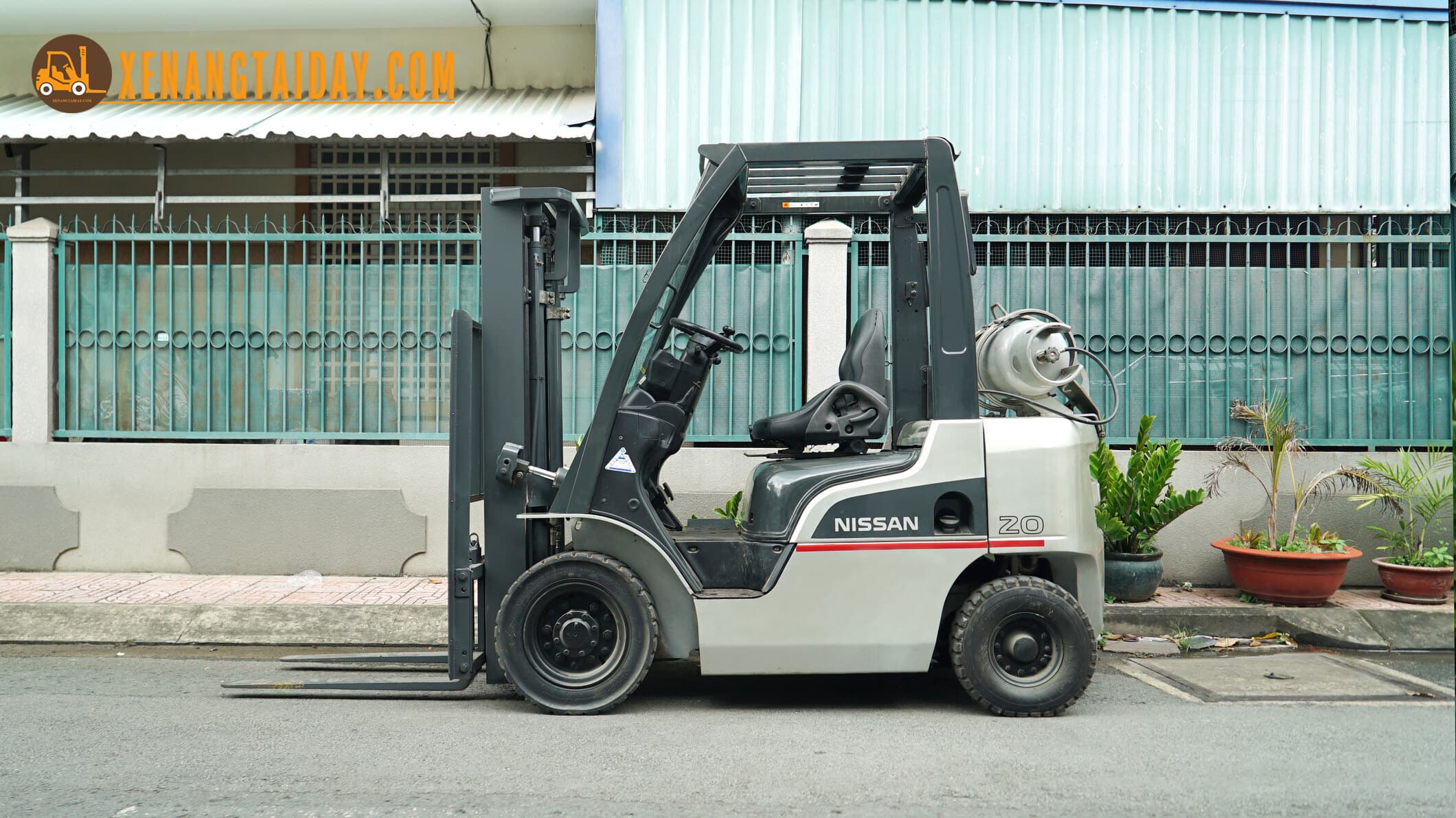 Xe nâng xăng - gas NISSAN EBT-P1F2 - Ảnh 6