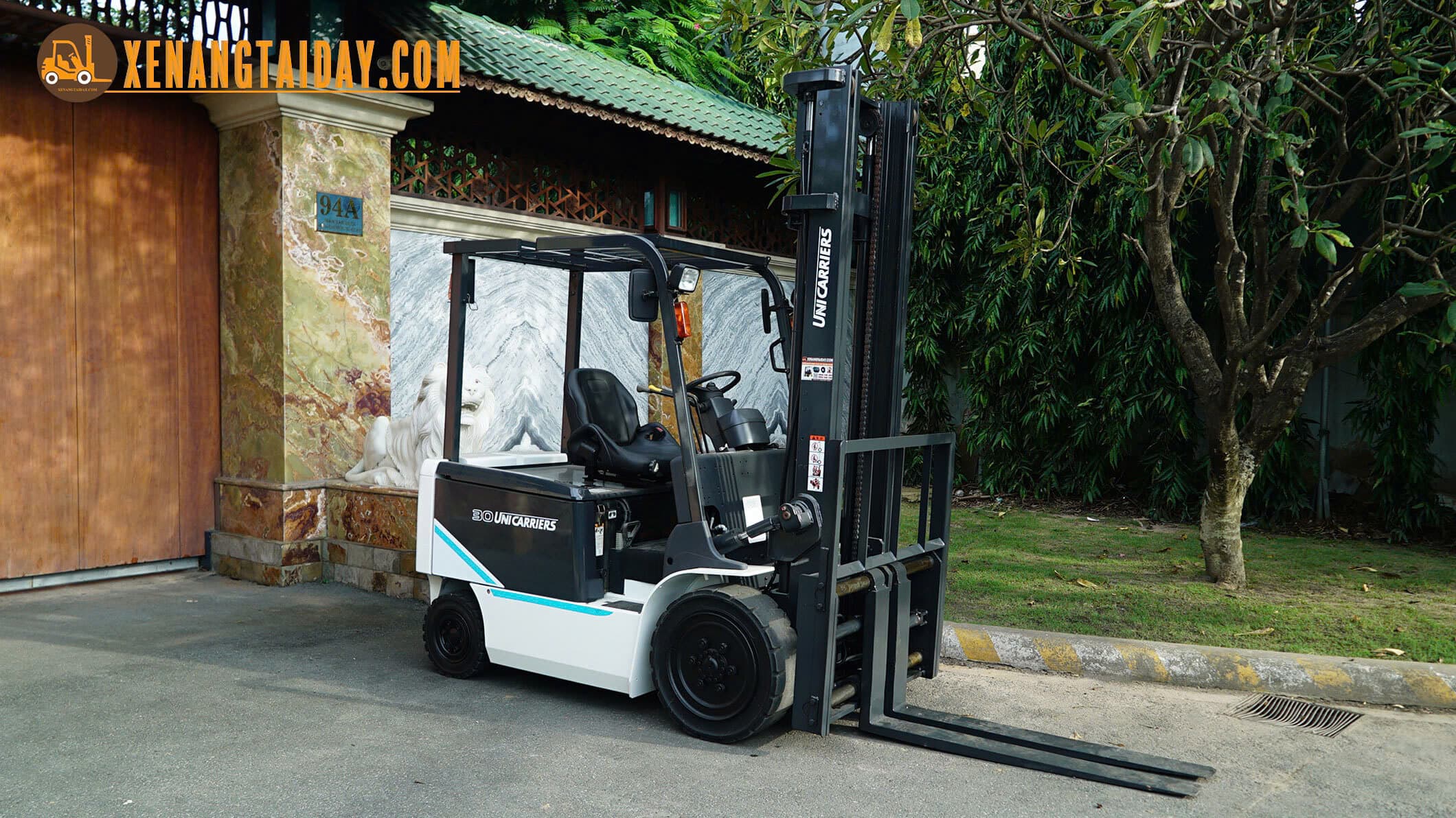 Xe nâng điện ngồi lái UNICARRIERS FB30-8 - Ảnh 7
